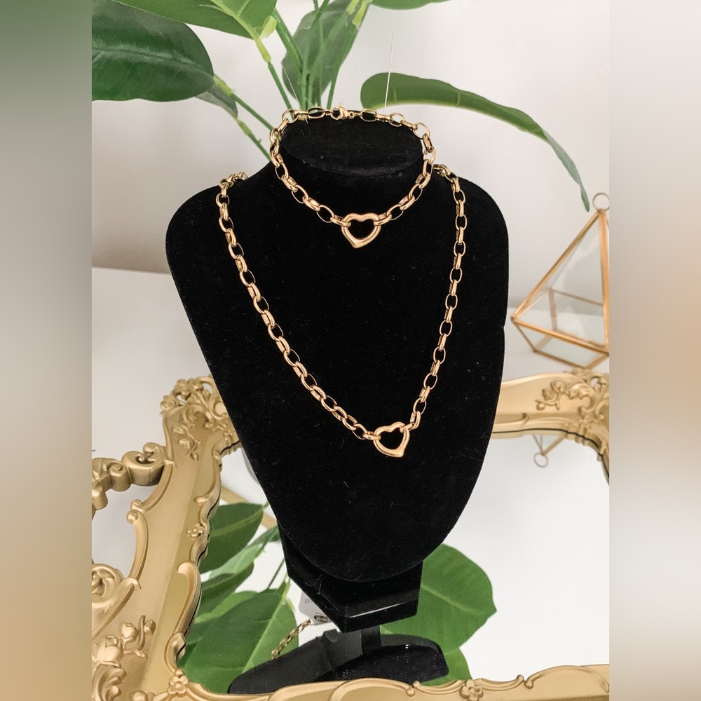 Chunky heart stainless steel necklace and bracelet set